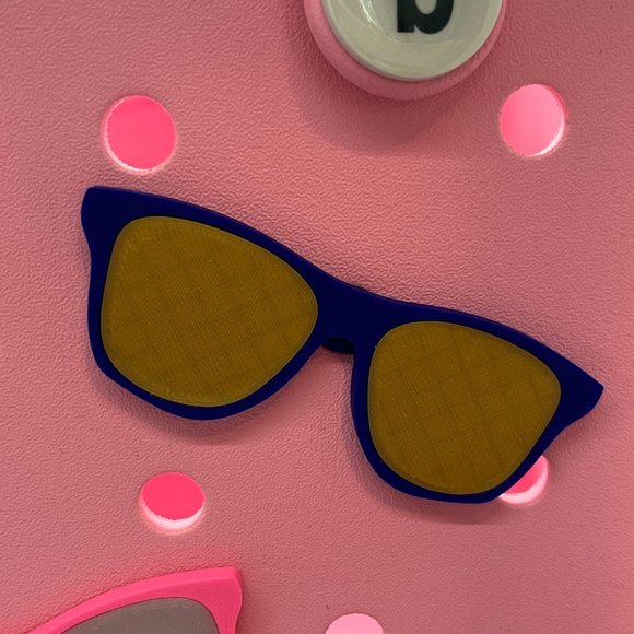 Bogg Bit Sunglasses-Sunglasses Bogg Charm-New! - Picture 1 of 1